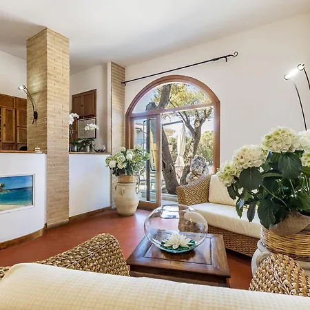 Hotel Agugliastra 3*